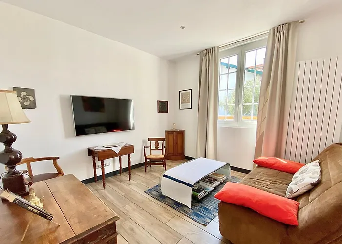 Maison Basque * 比亚里茨